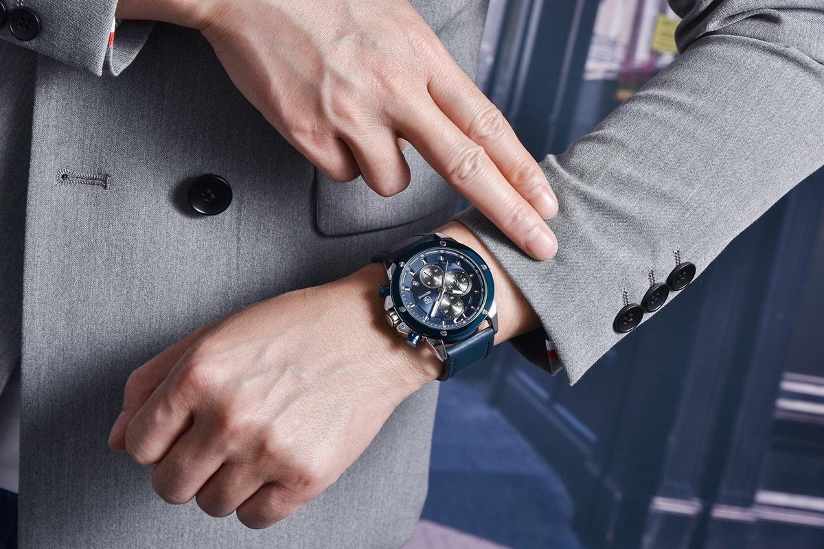 Stevvex ST125VINTO14 chronograph wristwatch with blue dial and blue leather strap on a man's wrist on Tampa Home & Garden Store