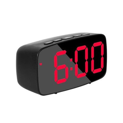Stevvex LED digital alarm clock with black acrylic mirror finish and red 6:00 display on Tampa Home & Garden Store