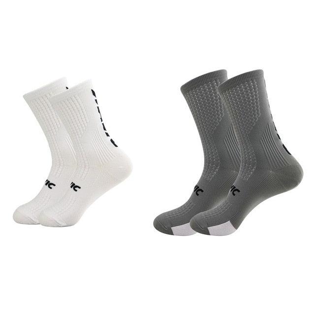 Stevvex unisex cycling socks, 2 pairs, white and gray, breathable socks for men and women on Tampa Home & Garden Store