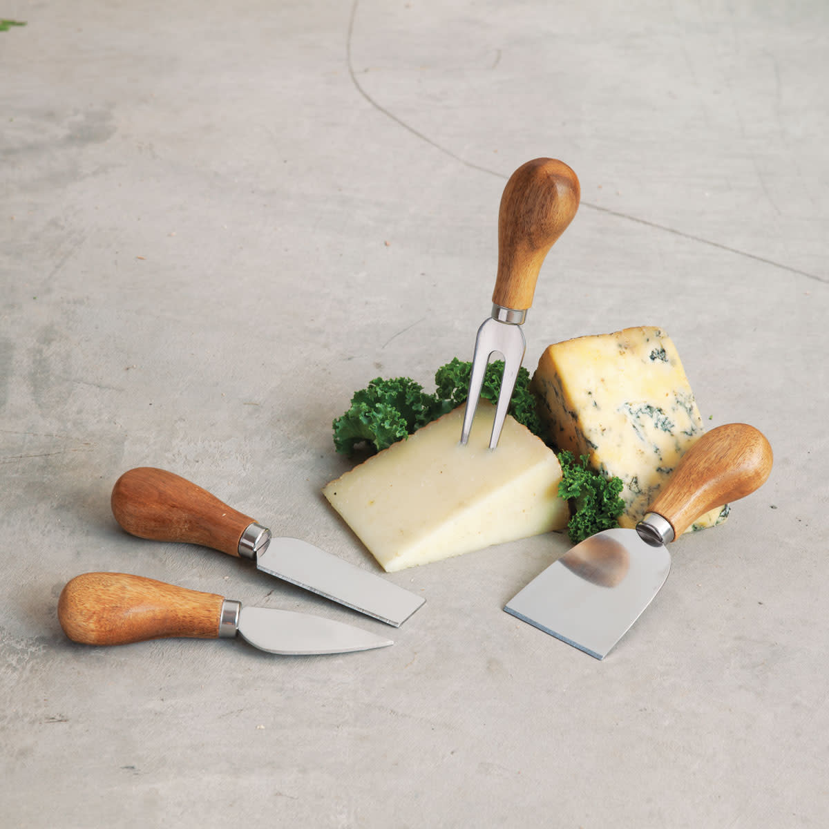 Gourmet Cheese Knife Set and Four Wood Handles