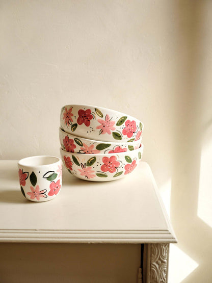 Hand Painted Floral Salad Bowl Has A Vivid Design