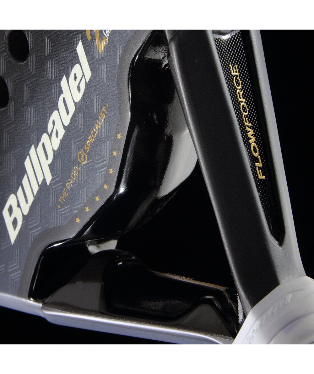 Padel racket Flow Legend 26 Bullpadel, black/gray frame with gold accents on Tampa Home & Garden Store