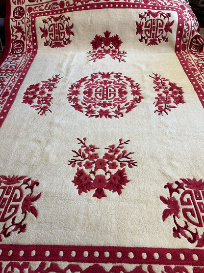 Tapis rouge et beige de style Art déco chinois, 11 x 15