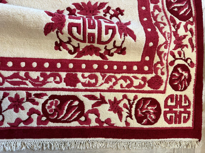 Tapis rouge et beige de style Art déco chinois, 11 x 15