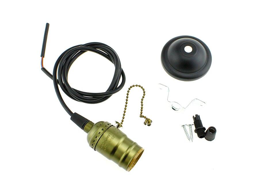 Stevvex vintage Edison lamp holder kit with green socket, cord, pull chain and canopy on Tampa Home & Garden Store