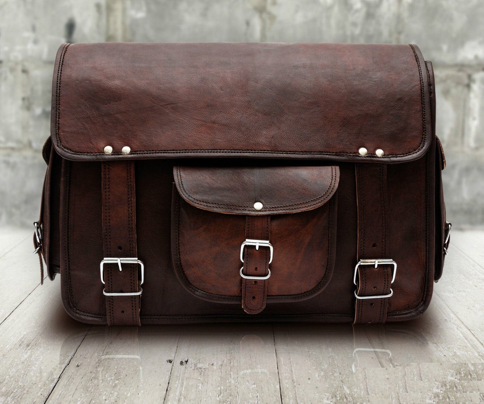 The Rugged Messenger - Tampa Home & Garden Store