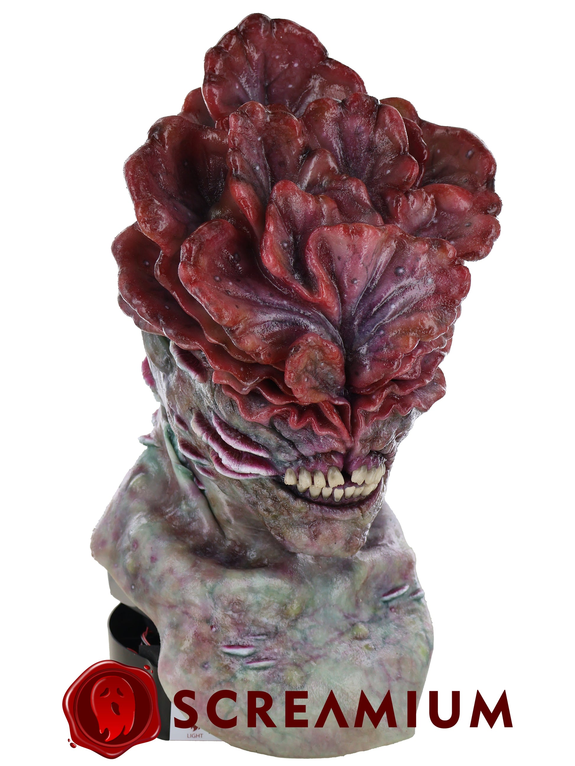 SCREAMIUM motorized mannequin head mask display with red gore texture and sound effects on Tampa Home & Garden Store
