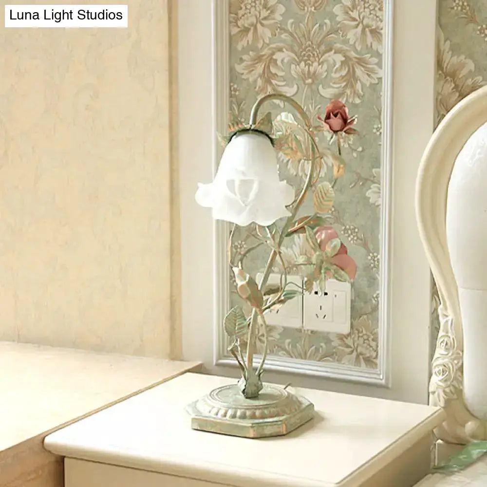Shabby Chic Green Rose Table Lamp for Bedroom