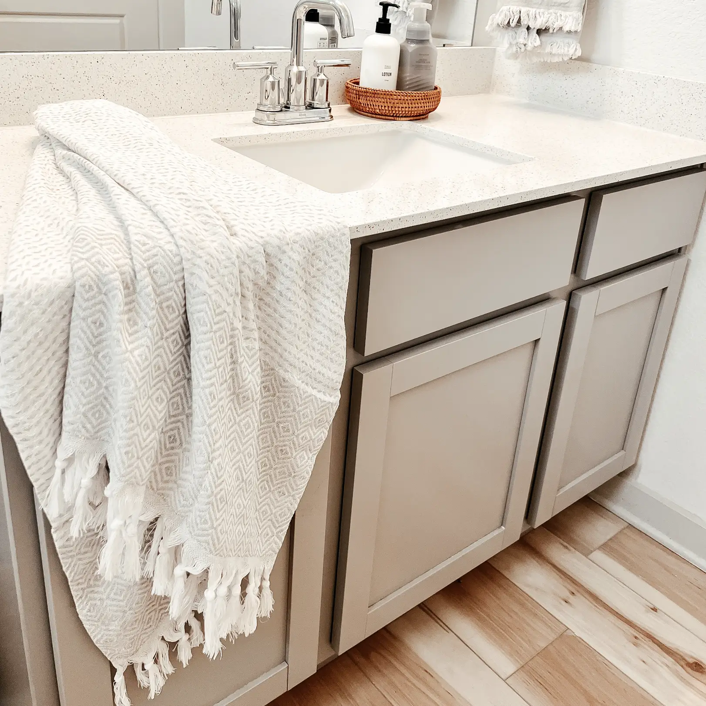 Azra Towel Turkish Cotton, XL Size 200GSM