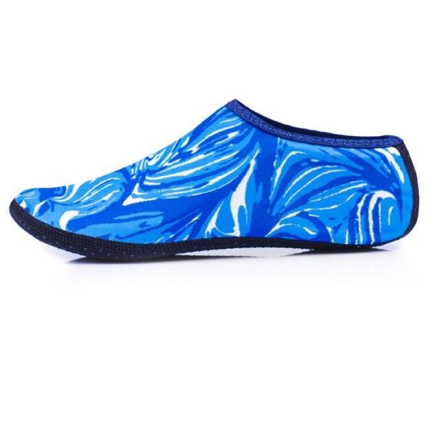 Stevvex water shoe with blue abstract print, quick-drying aqua sock for men and women on Tampa Home & Garden Store