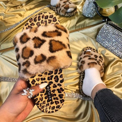 Womens Open Toe Leopard Fur Slides And Foam