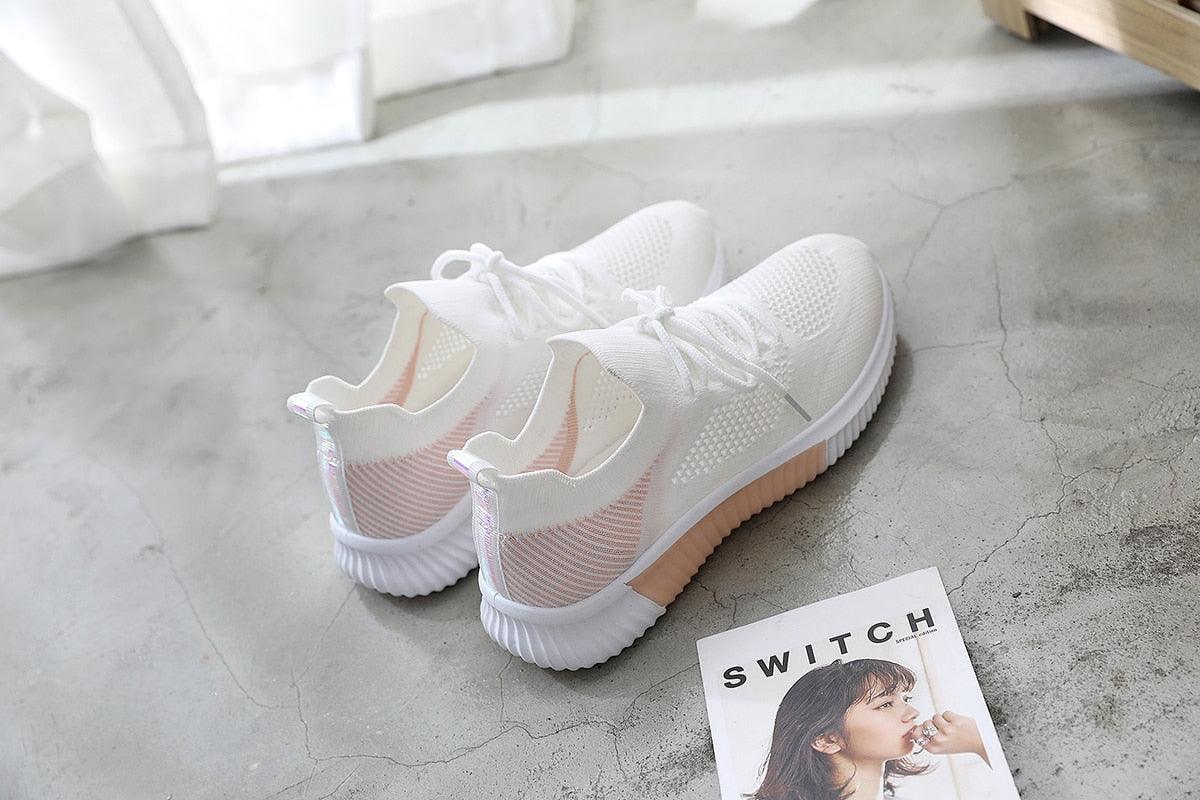 Stevvex white mesh sneakers breathable knit upper with pale pink heel panels, pair on Tampa Home & Garden Store