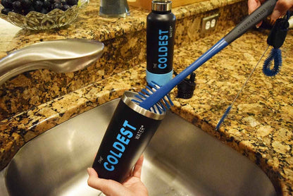 Cepillo The Coldest Water Bottle: 3 herramientas en 1