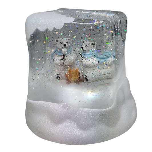 Boule à neige lumineuse en forme de cube avec ours polaires tourbillonnants