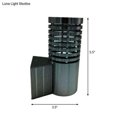 Kit de aplique de pared LED de aluminio tubular con acabado cromado - Diseño moderno para fiestas - Luz azul/amarilla/roja vibrante