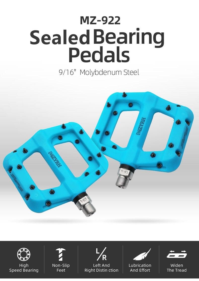 Flat bicycle pedals Stevvex, blue alloy, sealed bearings, non-slip pins, 9/16 inch axle, pair on Tampa Home & Garden Store