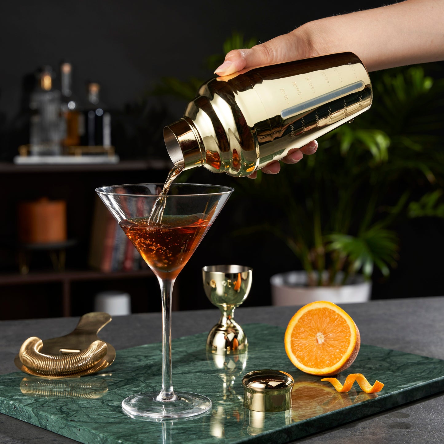 Gold and Measured Cocktail Shaker for Bartending
