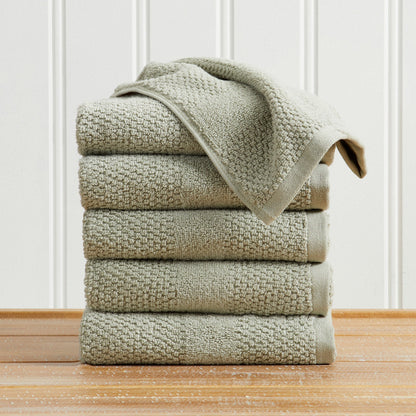 Pure Cotton Woven Bath Towel Set and a Soft Feel