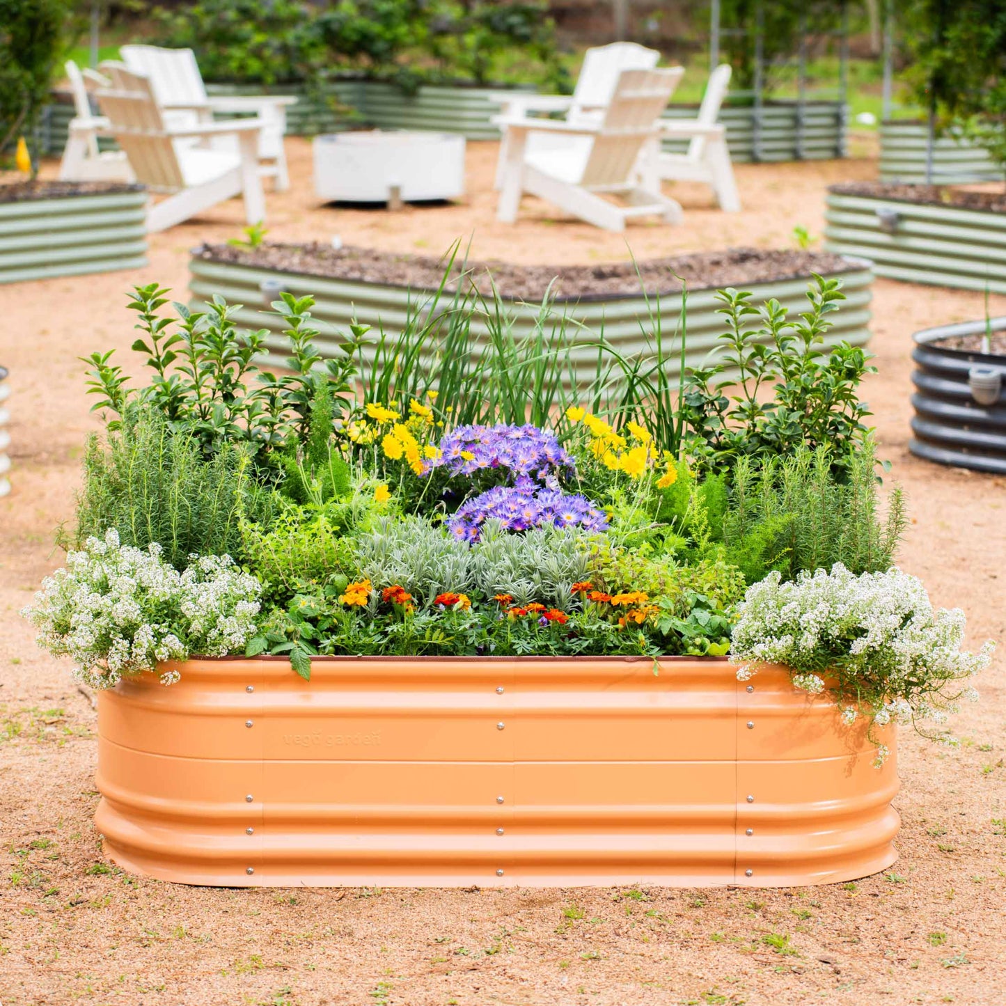 17" Tall Novel Raised Garden Bed Midsize 6 in 1 Modular Metal