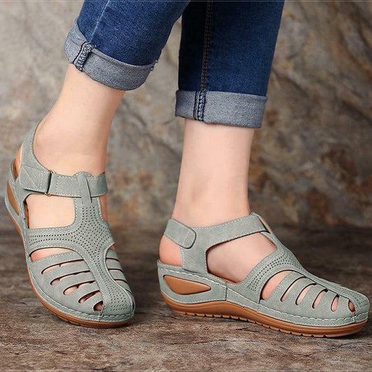 Stevvex vintage women's platform sandals in grey-green cutout with ankle strap for beach wear on Tampa Home & Garden Store