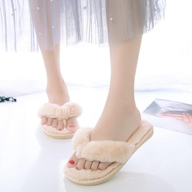 Stevvex women's warm fluffy slippers, beige faux fur cross-band open-toe slides on Tampa Home & Garden Store