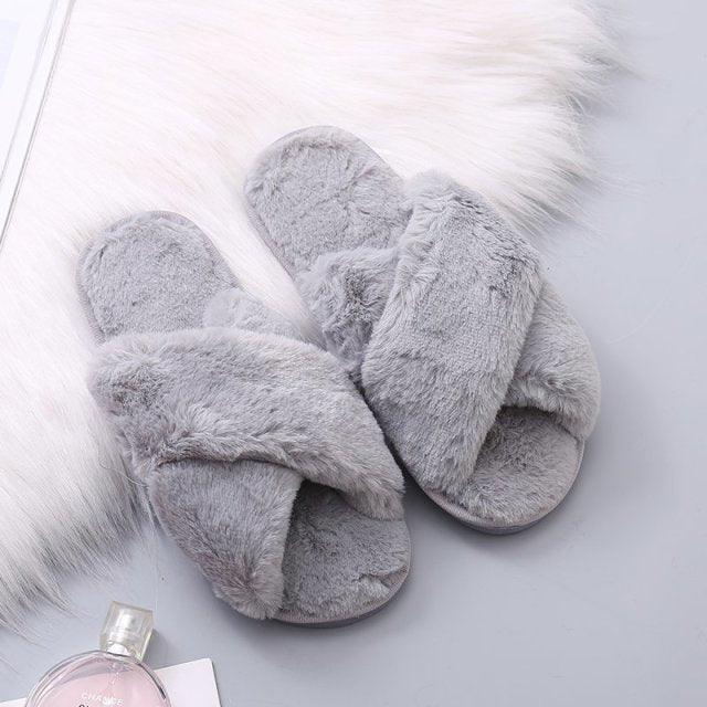 Stevvex grey fluffy cross-band indoor slippers with faux fur on Tampa Home & Garden Store