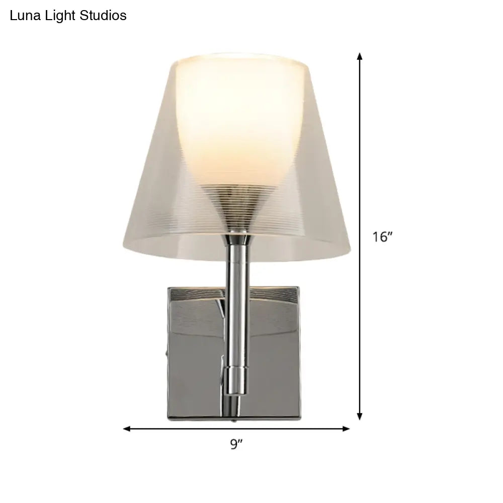 Aplique de pared con forma acampanada de cristal blanco para salones contemporáneos