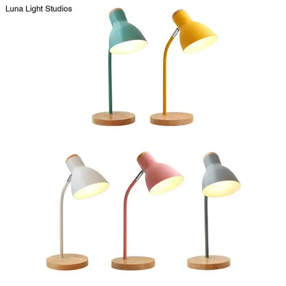 White Macaron Metal Table Light Gooseneck Lamp