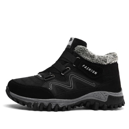 Stevvex black fur-lined winter boots with rugged high-top sole on Tampa Home & Garden Store