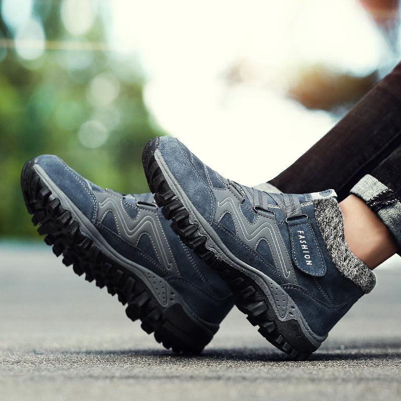 Stevvex winter boots with fur lining, blue-grey leather upper and rugged anti-slip chunky sole on Tampa Home & Garden Store