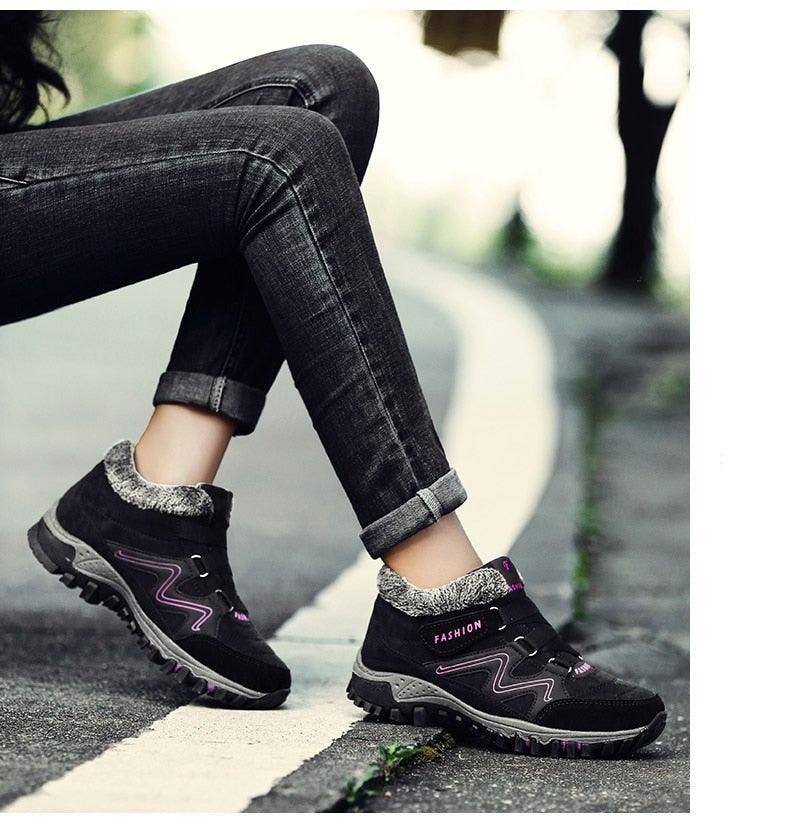 Stevvex winter fur-lined boots, black leather high-top snow boots with non-slip rugged sole on Tampa Home & Garden Store