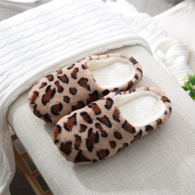 Slippers leopard print pair with plush interior memory foam by Stevvex for indoor wear on Tampa Home & Garden Store