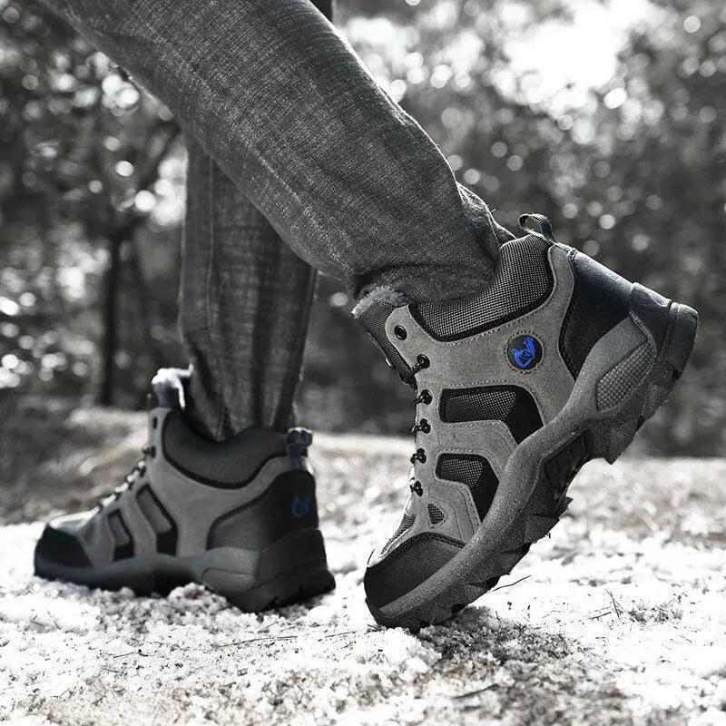 Winter Leather Boots for Men with Fur Warmth