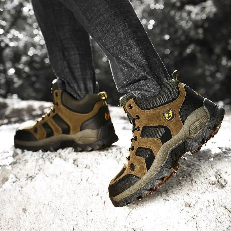 Winter Leather Boots for Men with Fur Warmth