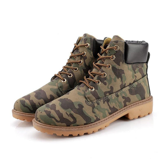 Men's camouflage leather winter boots with fur lining, lace-up ankle boot and rugged outsole on Tampa Home & Garden Store