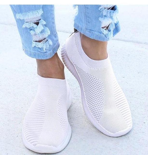 White knit slip-on Stevvex women's sneakers, breathable mesh upper pair on Tampa Home & Garden Store