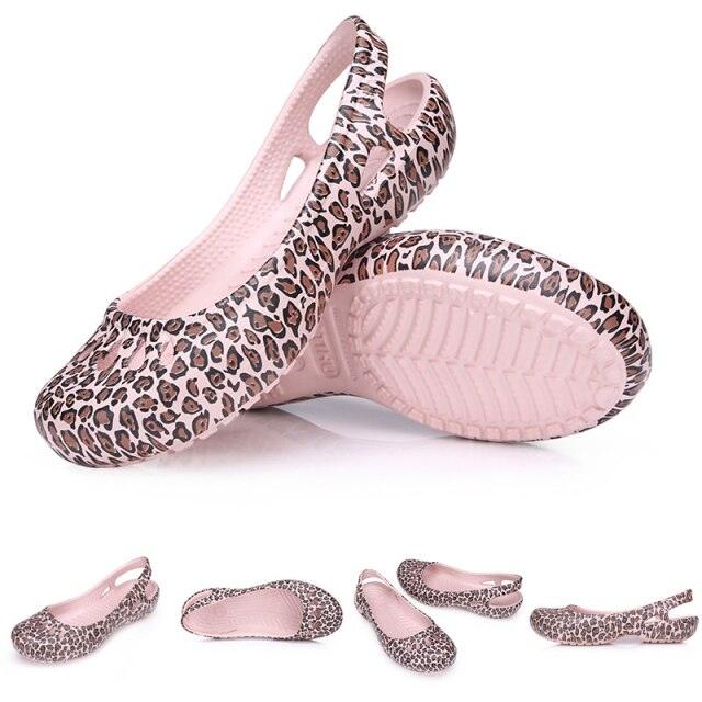 Stevvex women leopard print clogs sandals with pink sole, slip-on water shoe indoor outdoor on Tampa Home & Garden Store