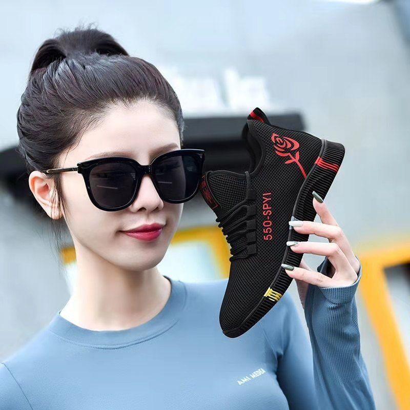 Women's Lightweight and Breathable Platform Shoes