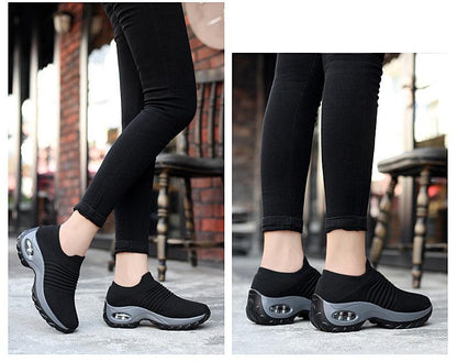 Stevvex women's knitted sock sneakers black slip on platform walking shoes side view with air cushion sole on Tampa Home & Garden Store
Stevvex women's knitted sock sneakers black slip on platform walking shoes rear view with air cushion sole on Tampa Home & Garden Store