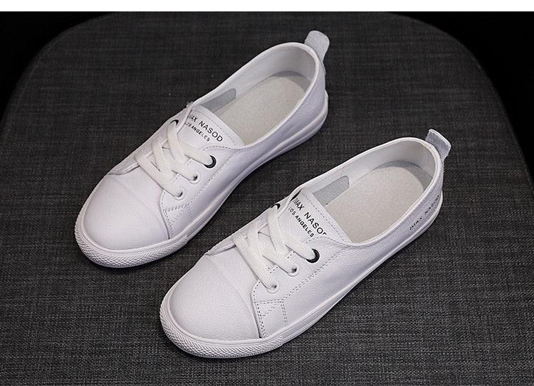 Women's Checkered Lace Up And Casual Sneakers