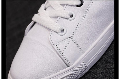Women's Checkered Lace Up And Casual Sneakers