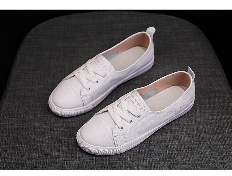 Women's Checkered Lace Up And Casual Sneakers