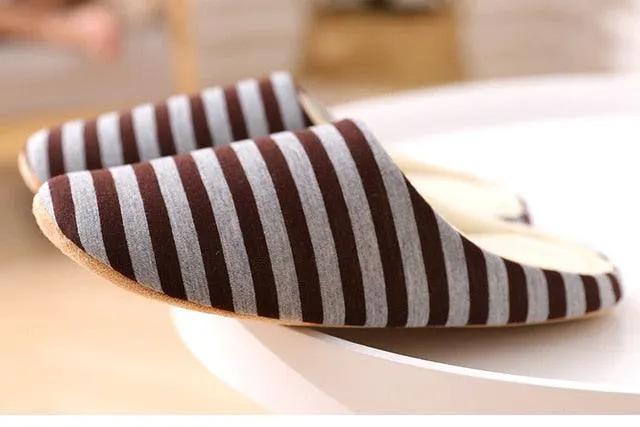 Women Winter Fur Slippers With Non Slip Outsole