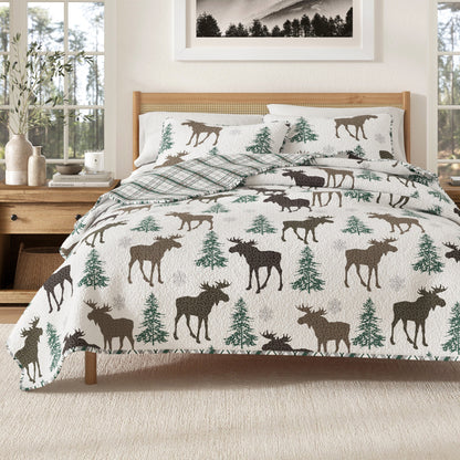 Cozy Wilderness Lodge Quilt and Moose Print