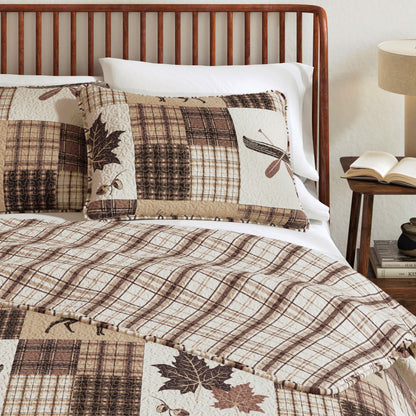 Cozy Cabin Quilt Set Featuring Deer and Trees