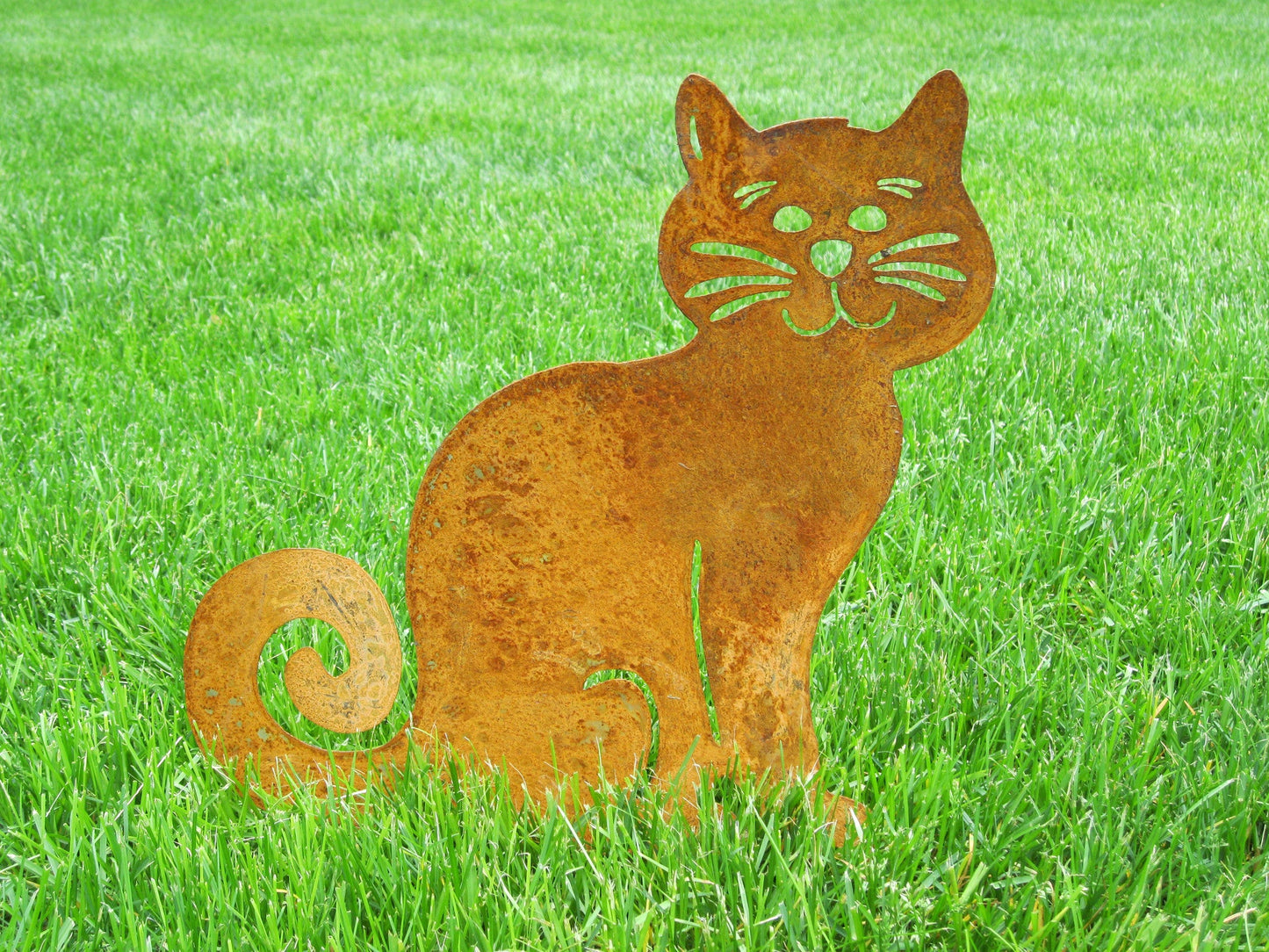 Ziggly Cat Memorial wall hanging silhouette, rust metal lawn ornament by Rustica Ornamentals on Tampa Home & Garden Store